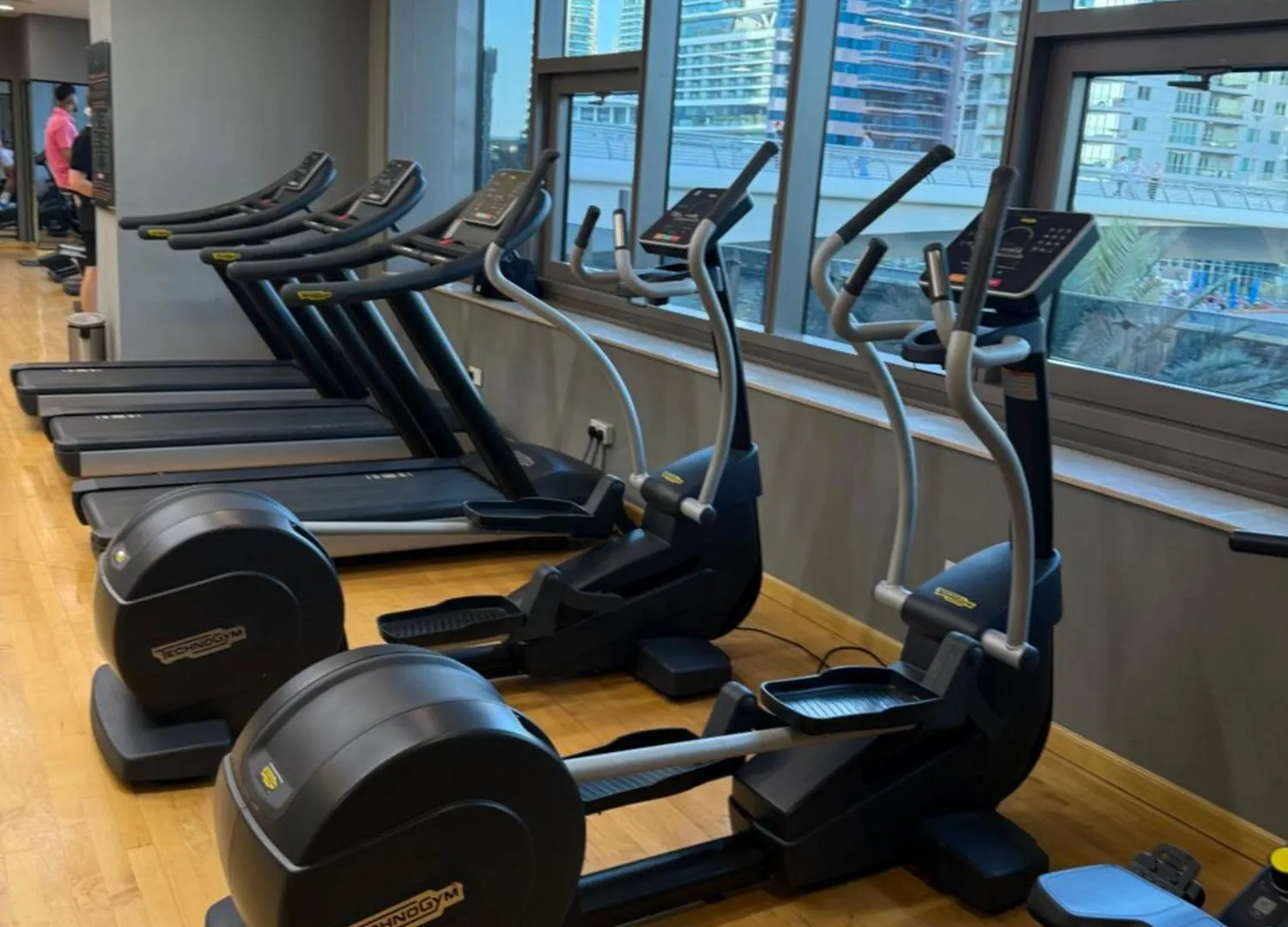 Sparkle Towers By Swarovski - Dubai Marina - High Floor - Beach Resort Sunset View Apartment